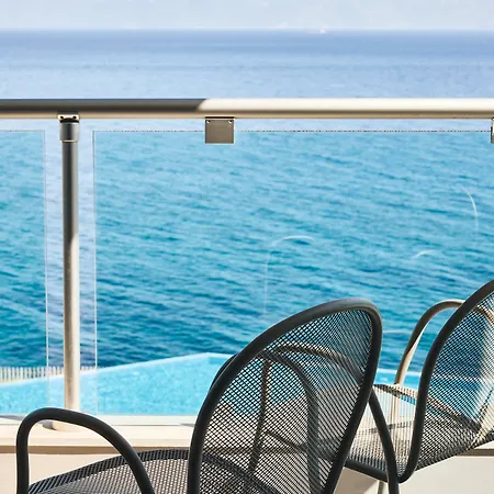 Michelangelo & Ágios Fokás