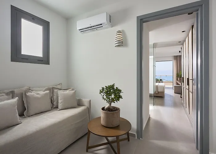 Michelangelo & Агиос-Фокас