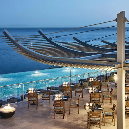 Michelangelo & אתר נופש 5*