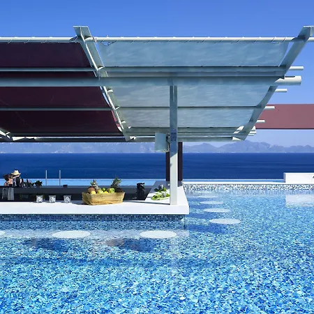 Michelangelo & אתר נופש 5*