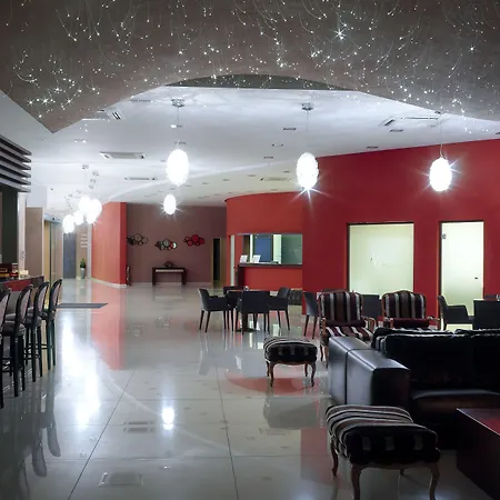 אתר נופש Michelangelo & אגיוס פוקאס