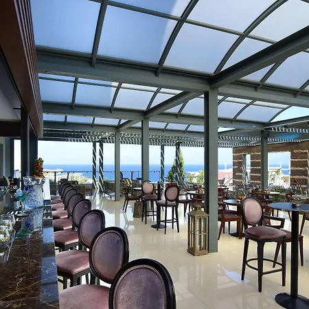 אתר נופש Michelangelo &