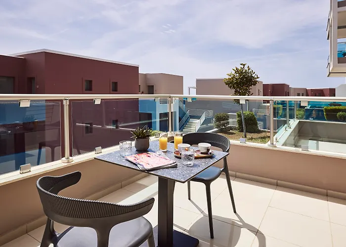 Semesteranläggning (resort) Michelangelo & 5*
