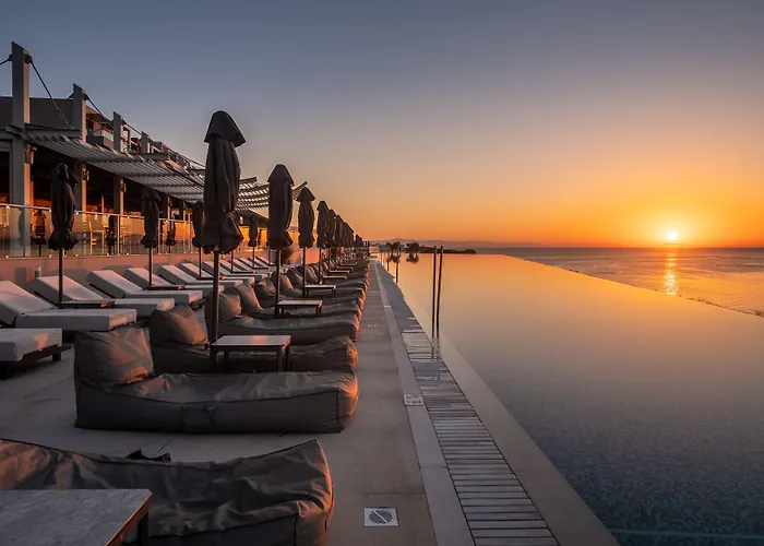 Michelangelo & Ágios Fokás