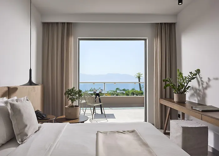 Michelangelo & Semesteranläggning (resort) Ágios Fokás